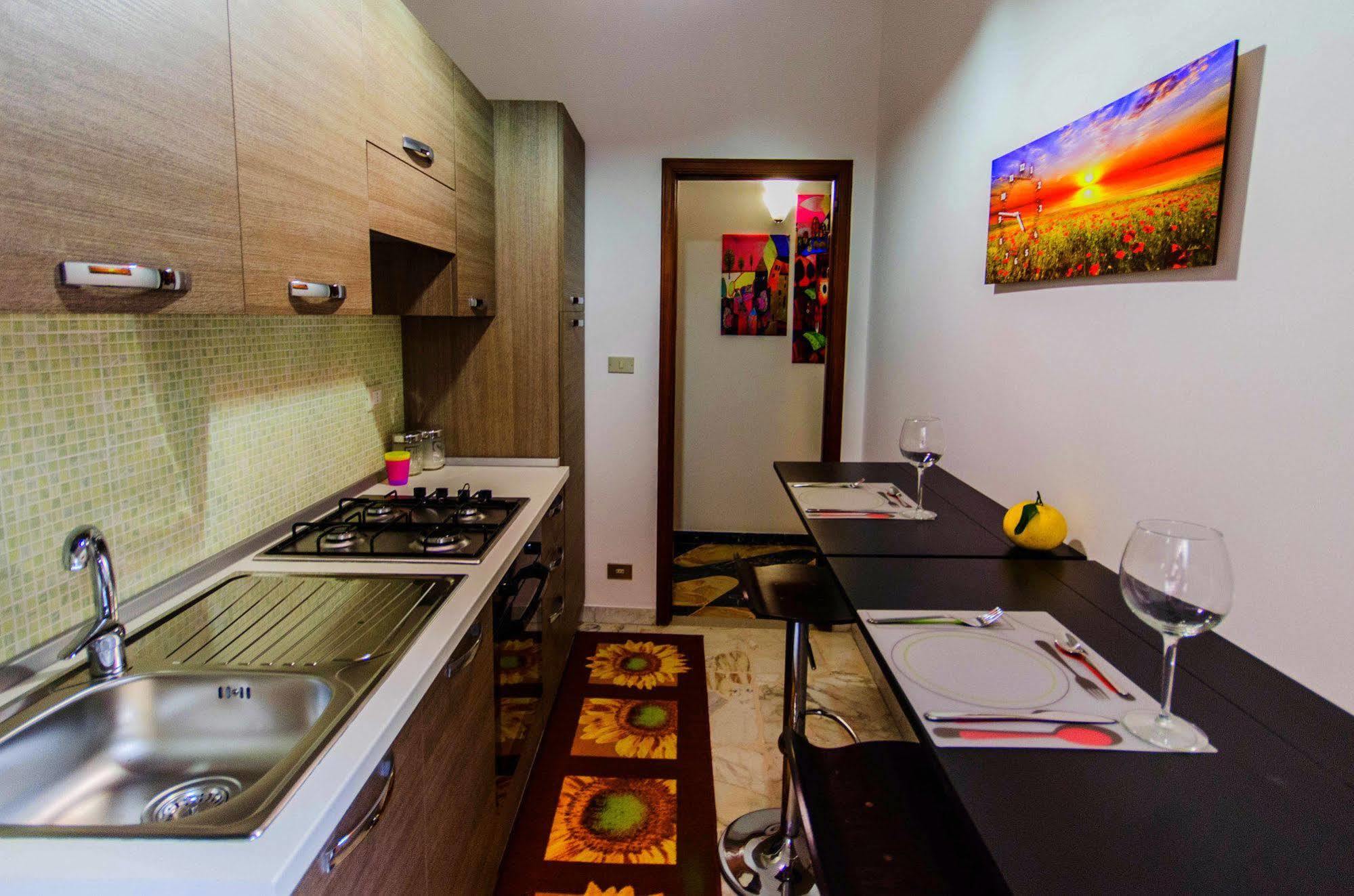 Naxos Sea Holiday Apartments จีอาร์ดีนี นักซอส ภายนอก รูปภาพ