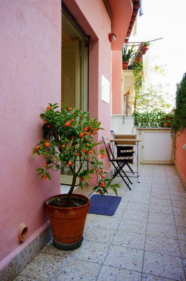 Naxos Sea Holiday Apartments จีอาร์ดีนี นักซอส ภายนอก รูปภาพ